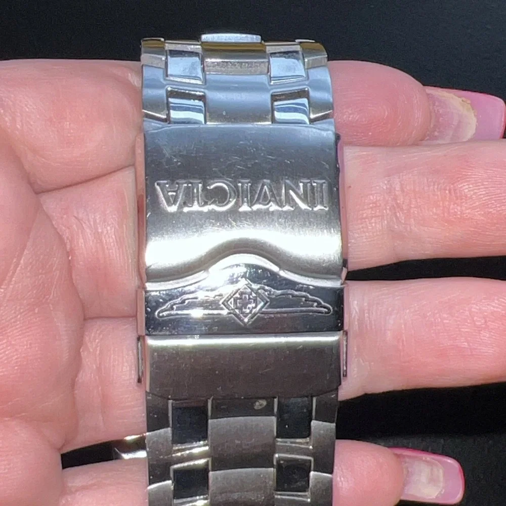 Invicta pro diver